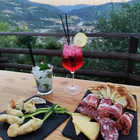 Il Torrione Del Trebbia مزرعة للإقامة