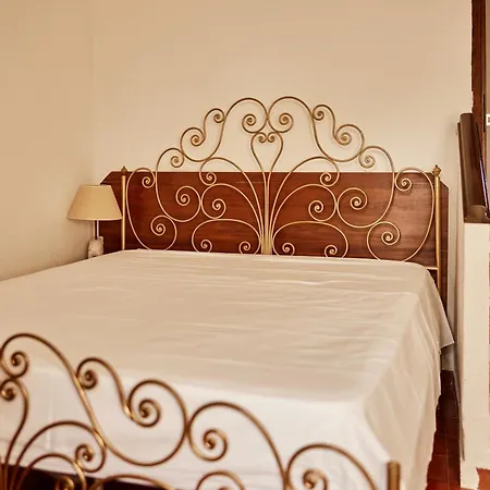 مزرعة للإقامة Il Torrione Del Trebbia بوبيو