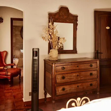 مزرعة للإقامة Il Torrione Del Trebbia *