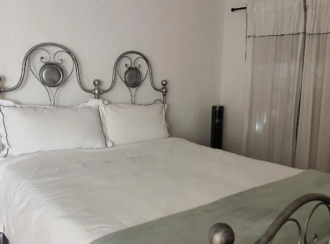 Il Torrione Del Trebbia 팜스테이